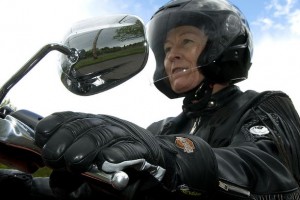 safe motorcycle street riding tips