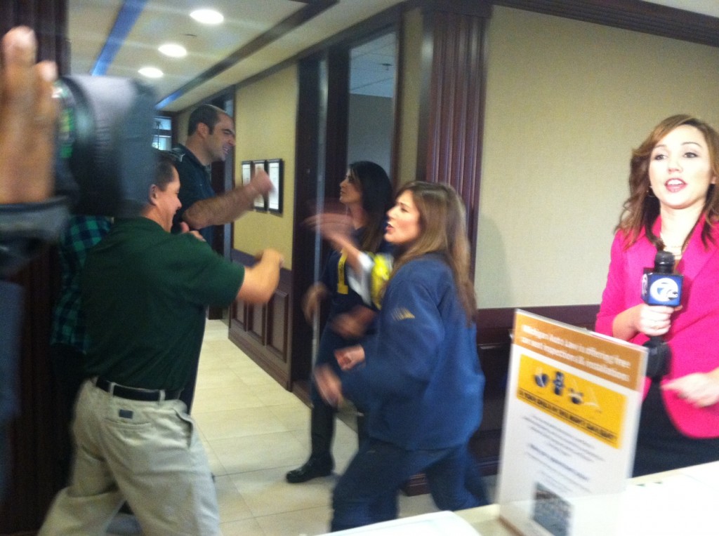 Michigan Auto Law um msu rivarly for charity 5 (00502061)