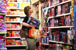 toy safety tips for shopping