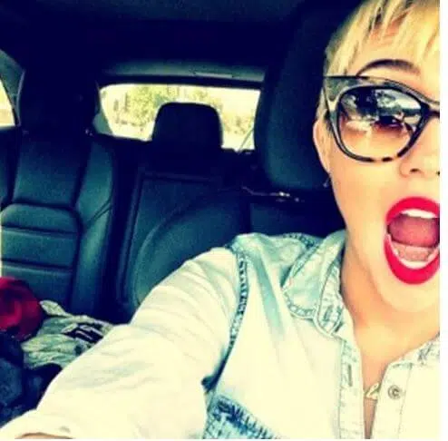 Miley driving selfie