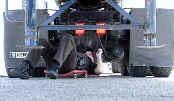 truck brake inspection