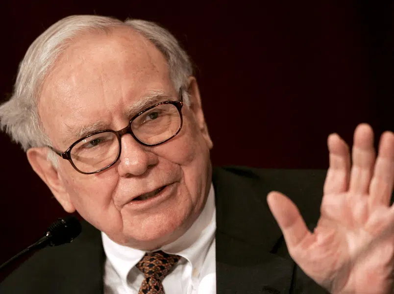 Warren Buffet on distracted driving, image