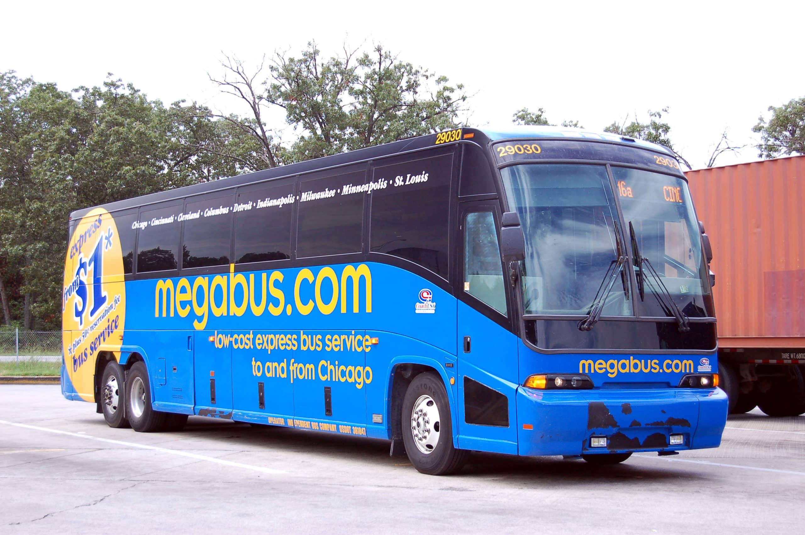 megabus safety tips, image