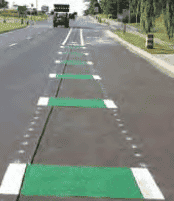 Green pavement markings for bicyclists, image