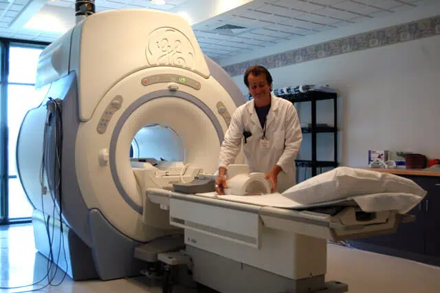 MRI machine, image