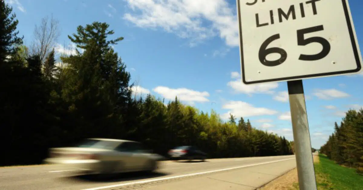Car accident fatalities, faster speed limits in Michigan