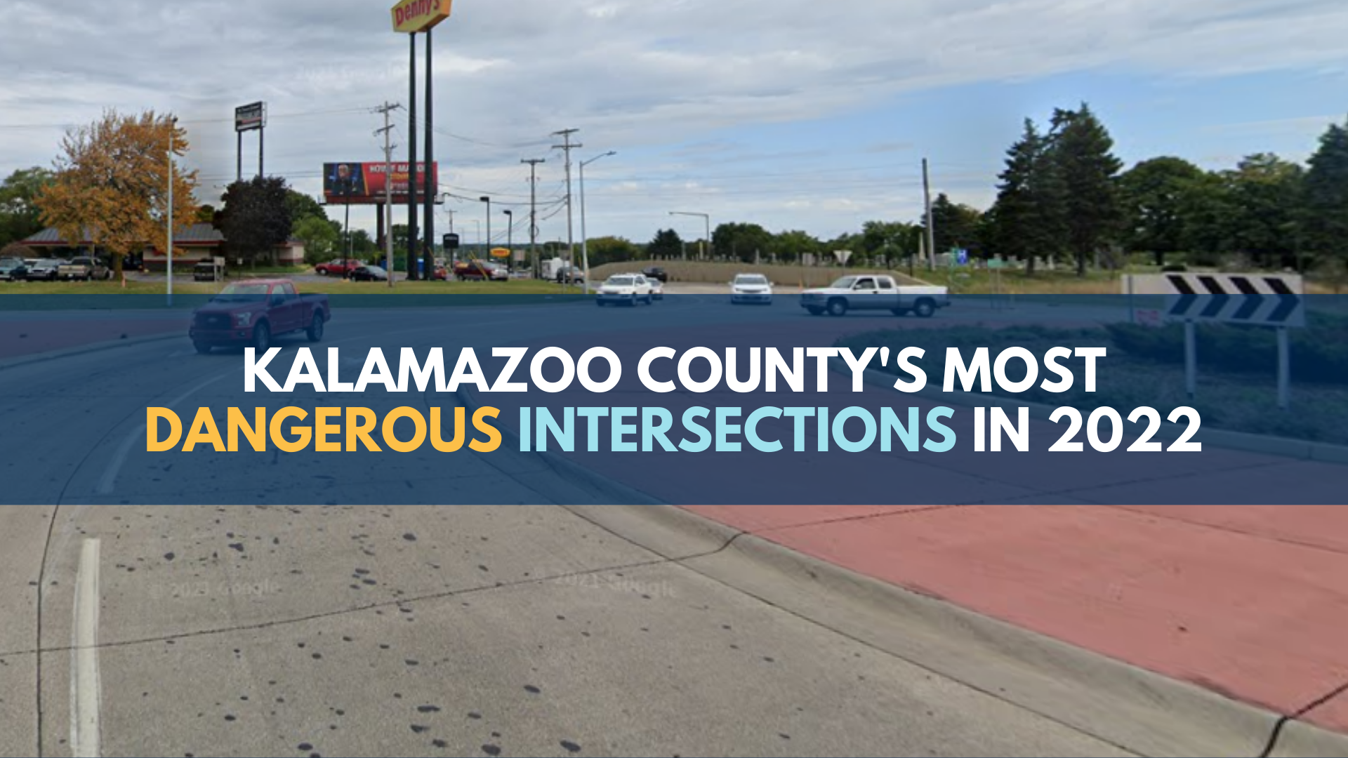 Serious car crash shuts down southern Kalamazoo intersection