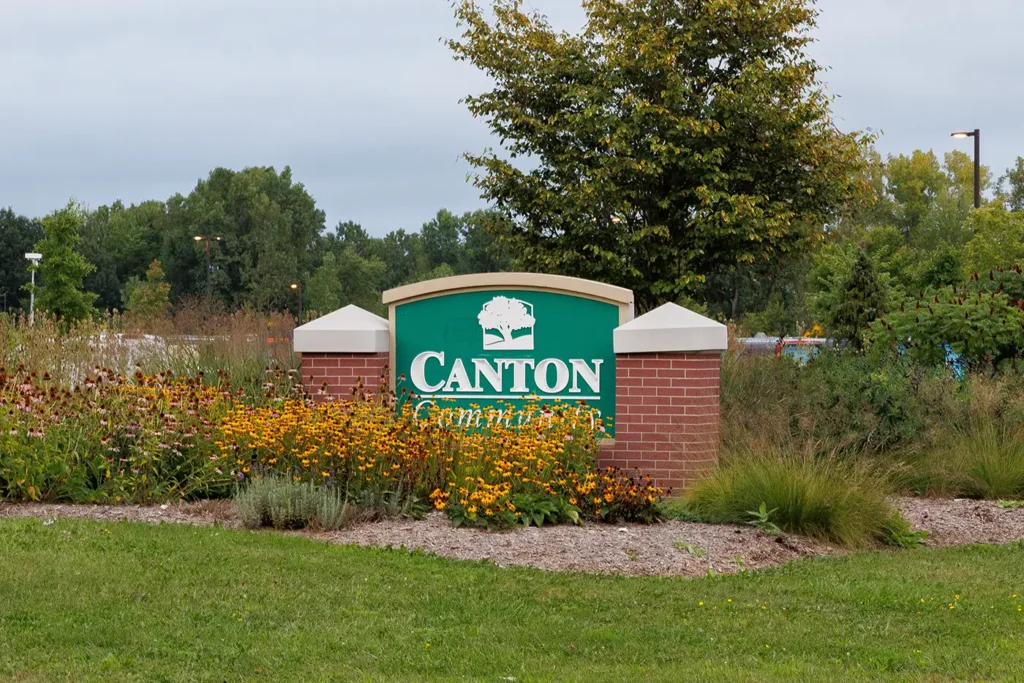  Canton roadside sign, where Michigan Auto Law helps drivers as a car accident attorney in Canton.