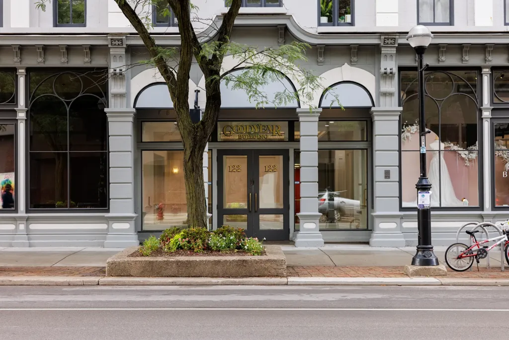 Downtown Ann Arbor building facade, showing Ann Arbor car accident lawyer, Michigan Auto Law, practices law.