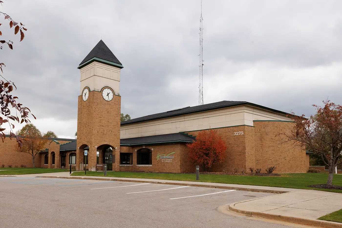 Hudsonville Area Chamber of Commerce building, where Michigan Auto Law provides help in car accident cases.