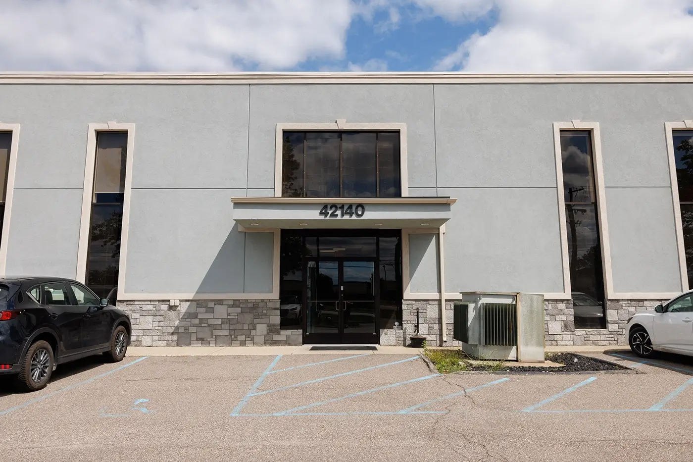 Sterling Heights office exterior, highlighting Michigan Auto Law’s car accident lawyer services.